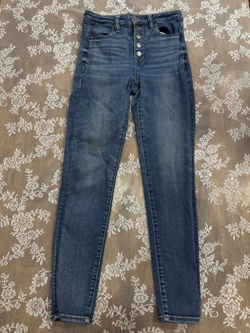 american eagle high waisted straight leg jeans